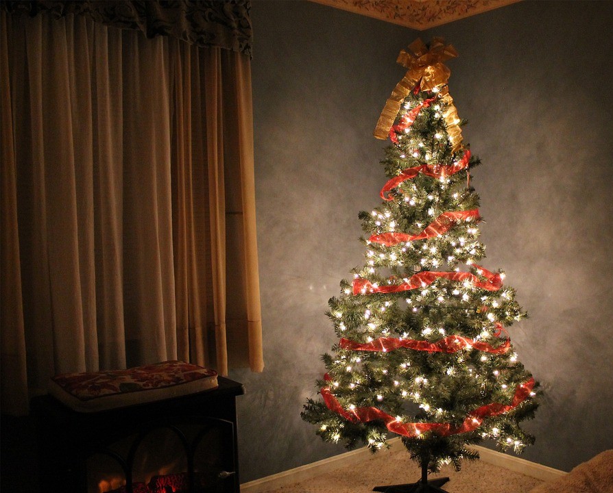 ¿Cuál es el significado de los adornos del árbol de Navidad?