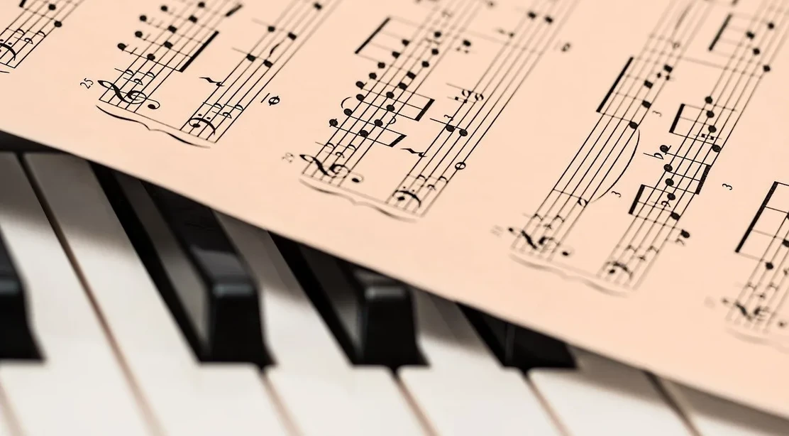 beneficios-de-la-musicoterapia-para-los-ninos-wikiduca