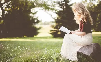 Cómo fomentar la lectura al aire libre en verano