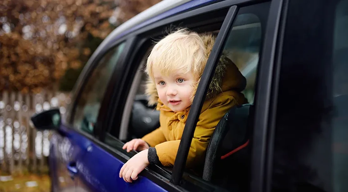 como-evitar-que-los-ninos-se-aburran-durante-los-viajes-en-coche-wikiduca
