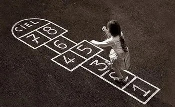 La rayuela, una excelente forma de aprender jugando