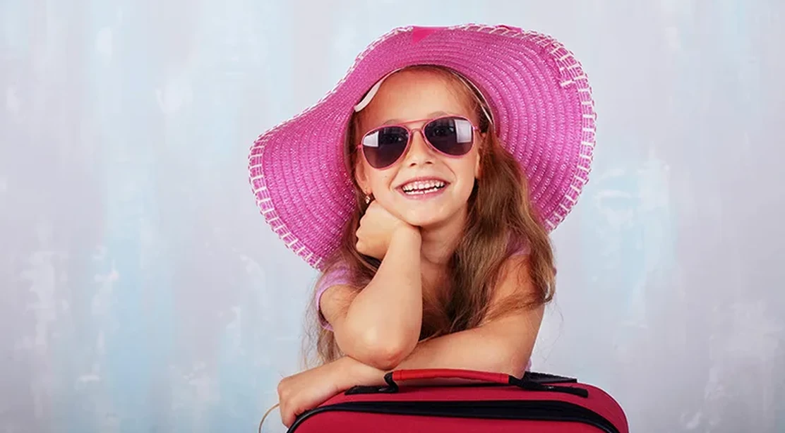preparar-la-maleta-del-campamento-de-verano-de-los-ninos