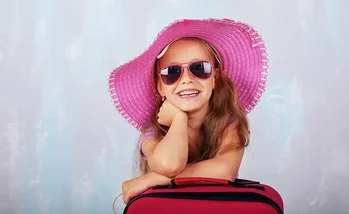 preparar-la-maleta-del-campamento-de-verano-de-los-ninos