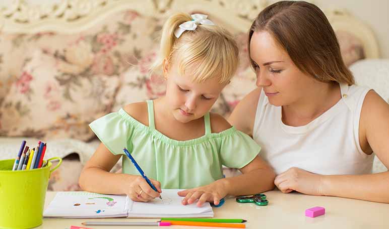 Beneficios de PINTAR y COLOREAR para niños pequeños