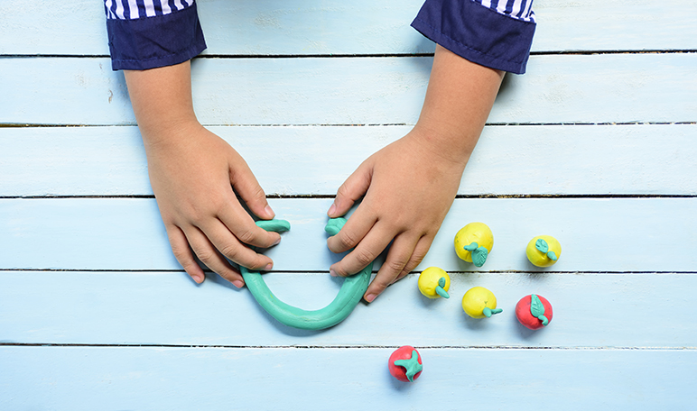 Juegos de plastilina para fomentar la creatividad e imaginación en niños