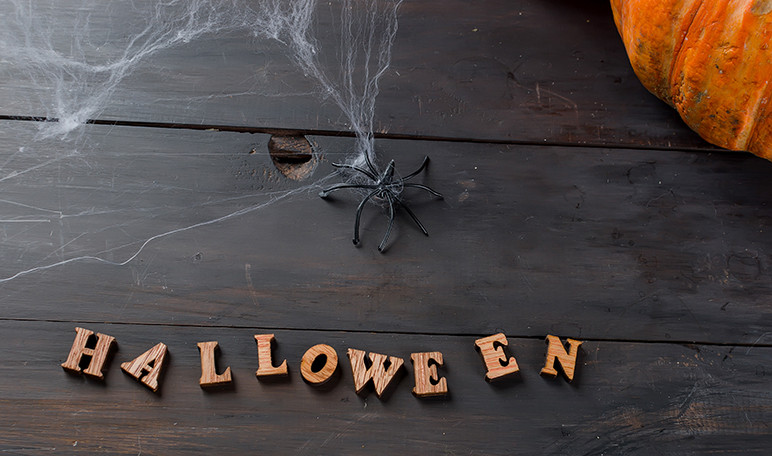 halloween-en-portaventura-wikiduca